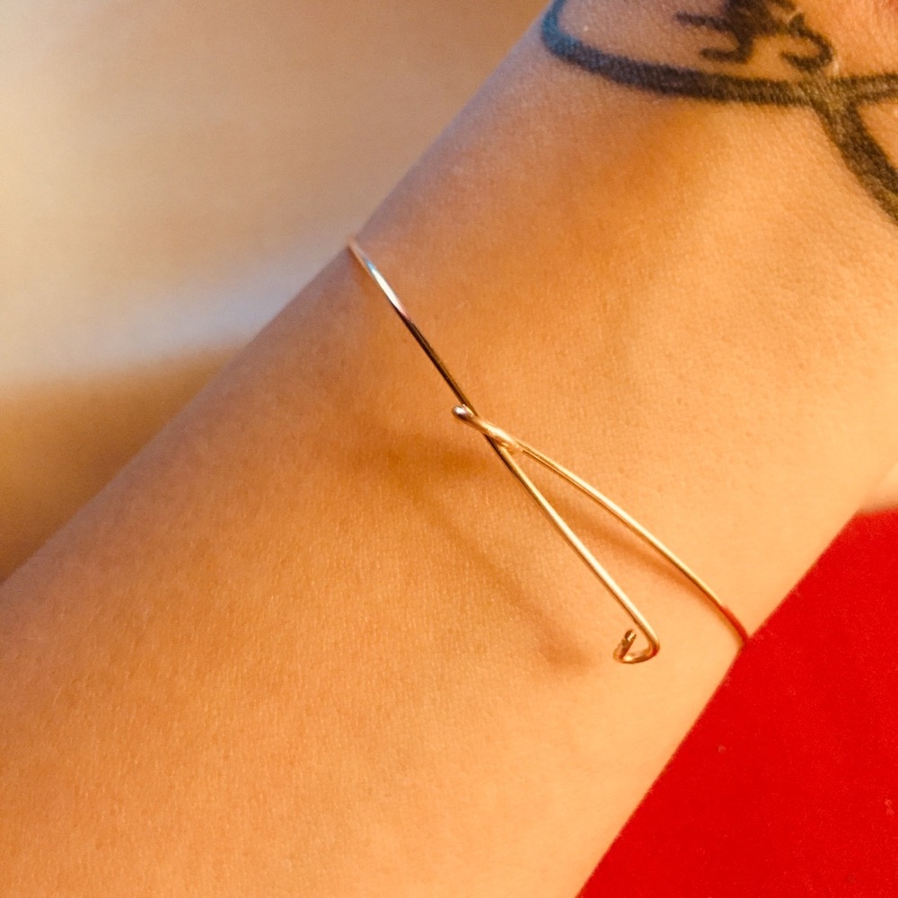 🎉Hp 🎉 Dainty Custom Wire Name Bracelet Handmade - Picture 6 of 6